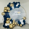 Decoracion de graduado con globos azules y dorados y letrero led